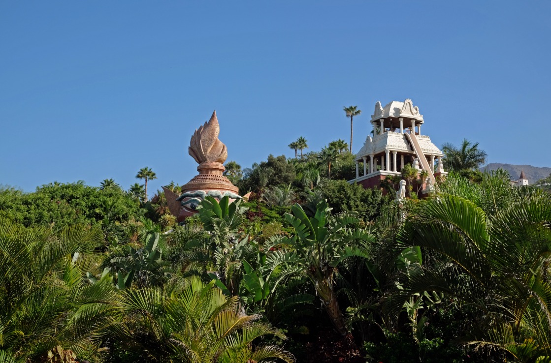 Wasserpark "Siam Park" auf Teneriffa im Grünen